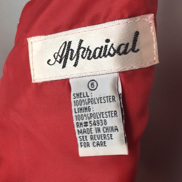 Gorgeous high-quality bright red dress - Picture 3 of 3